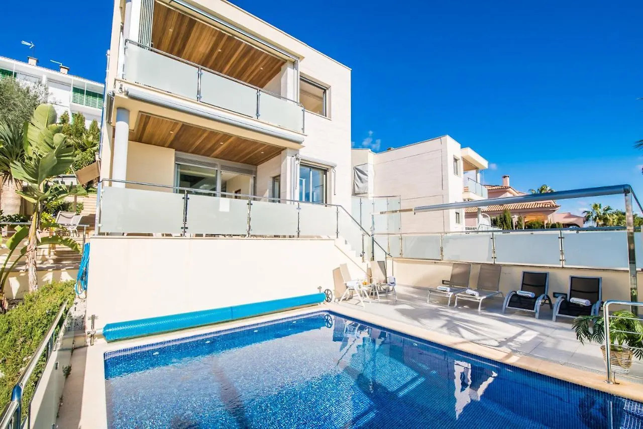 Ideal Property Mallorca - Villa Alcanada 1 Feriehus