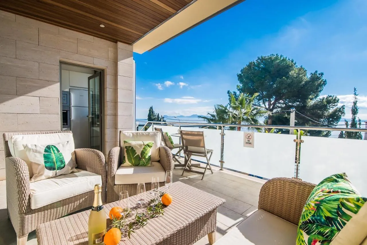 Ideal Property Mallorca - Villa Alcanada 1 Feriehus